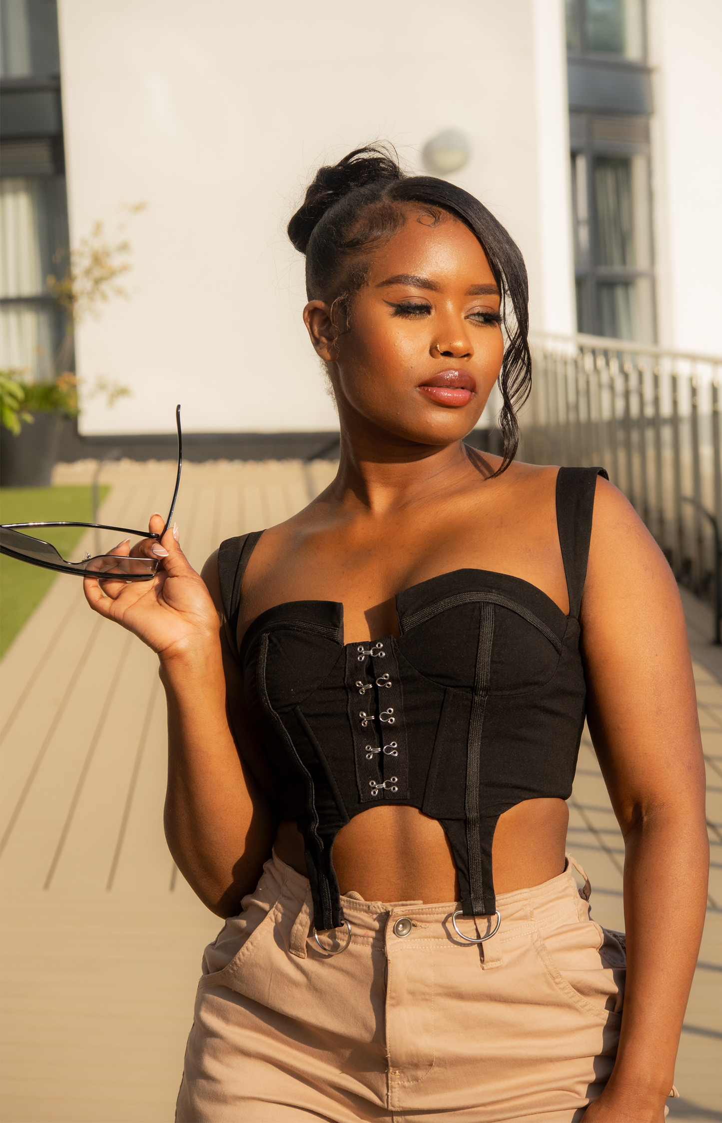 Black hook up underwired corset crop top